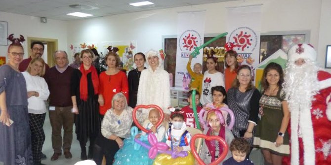 Kitvak Onkoloji hastası çocukları unutmadı!