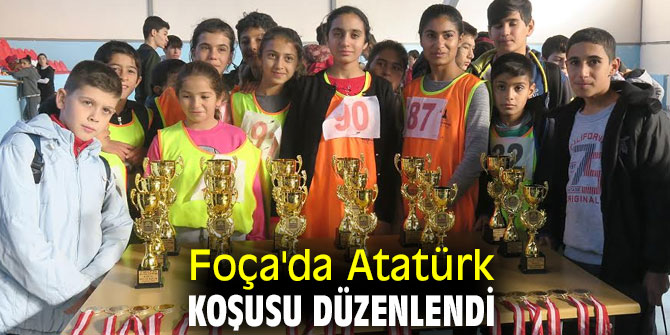 Foça'da Atatürk koşusu düzenlendi