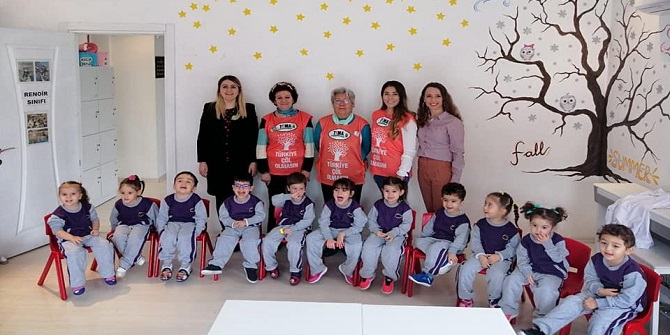 Efeler Özel Efeler Anaokulu Öğretmen ve Öğrencilerine Yönelik Bir Etkinlik Gerçekleştirdi.