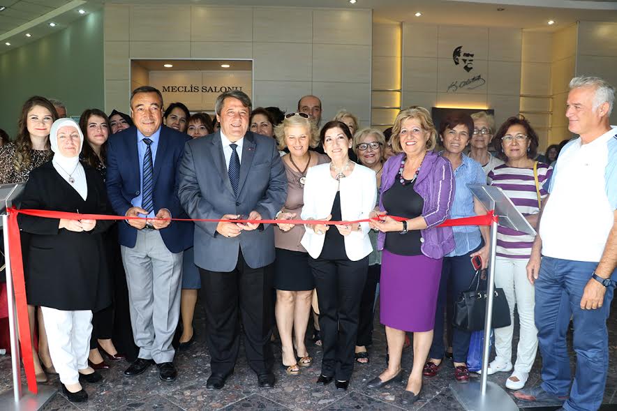 Renklerin İzdüşümü Bu Sergide