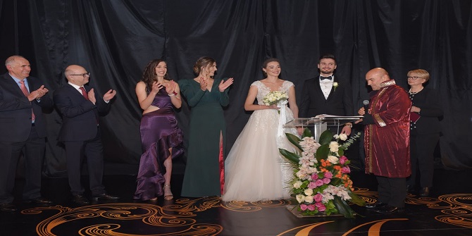 Okay Yokuşlu ve Melisa Kerman’ın aşkları evlilikle taçlandı