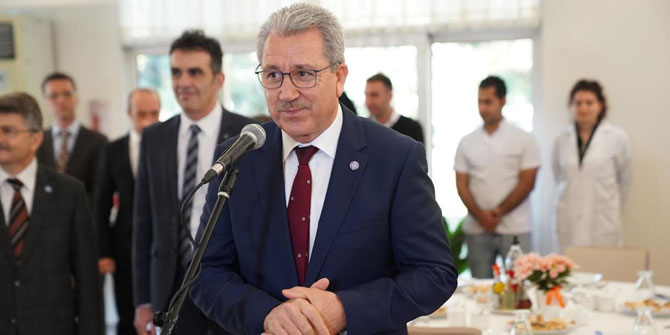 Ege Üniversitesi'nde yeni yıl programı düzenlendi