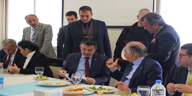 BALIKTA KDV YÜZDE 1'E İNDİRİLDİ