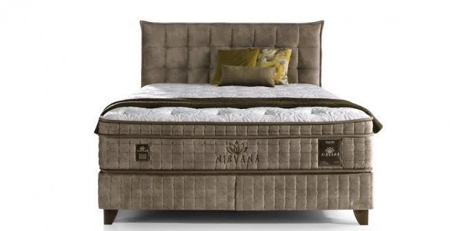 Uykunuz bölünmesin, bu rüya bitmesin…