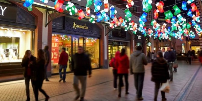 Forum Bornova’da yılbaşı alışverişleri 5000 çocuğumuz için hediyeye dönüşüyor!