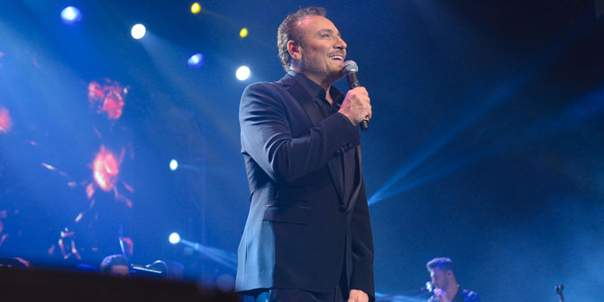 Cenk Eren'den muhteşem konser!