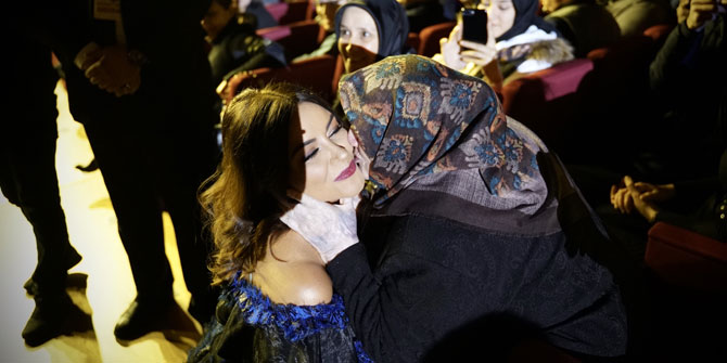 87'lik Teyze Zara konserinde