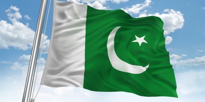 Pakistan'dan kötü haber! Ölü sayısı 95'e çıktı