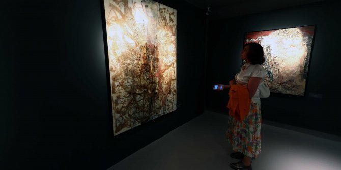 Folkart Gallery’deki Gece Sirenleri Sergisi yoğun ilgi gördü!