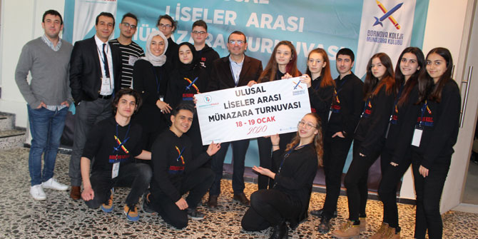 “Ulusal Liseler Arası Münazara Turnuvası” düzenlendi!