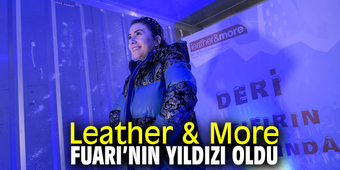 -30 derecelik odada moda show