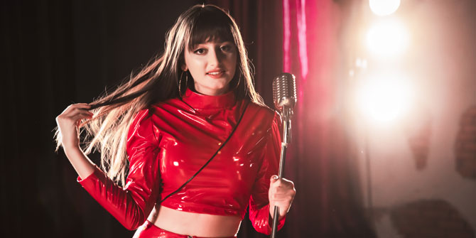 Başak Çalık'tan ikinci single geldi!