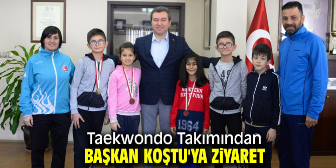 Taekwondo Takımından Başkan Koştu'ya ziyaret