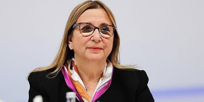 Bakan Pekcan açıkladı! İhracatçıya kredide faiz indirimi!