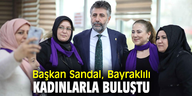 Bayraklı'da 8 Mart Dünya Emekçi Kadınlar günü etkinliği düzenlendi
