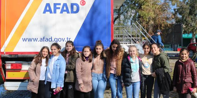 AFAD deprem simülatörü öğrencilere depremi yaşattı