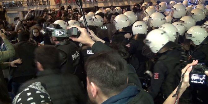 İzinsiz gösteride 34 kişi gözaltına alındı