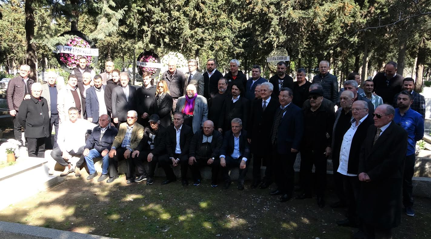 ESİN ÖZGENER’E ÖZLEMLE…