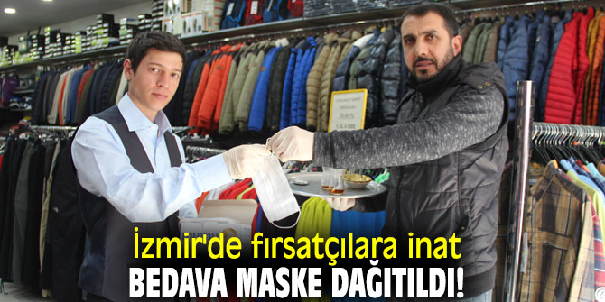 İzmir'de fırsatçılara inat bedava maske dağıtıldı!