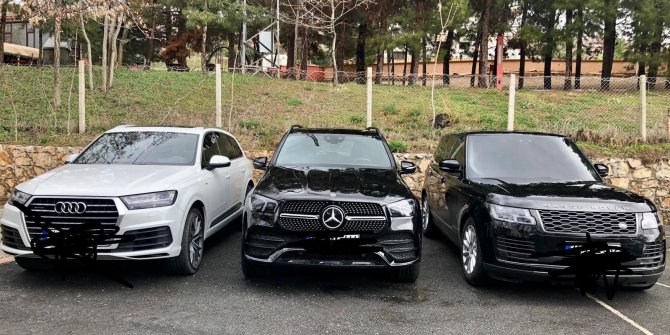Sahte belgeyle yurt dışından lüks araç getiren çeteye operasyon!