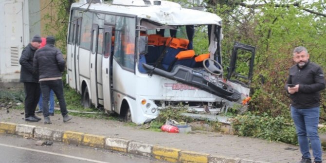 Servis kazasında 1 ölü 7 yaralı!