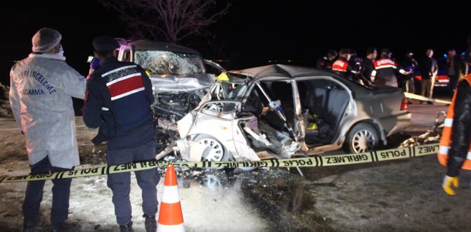 Feci kaza! 4 ölü, 4 yaralı