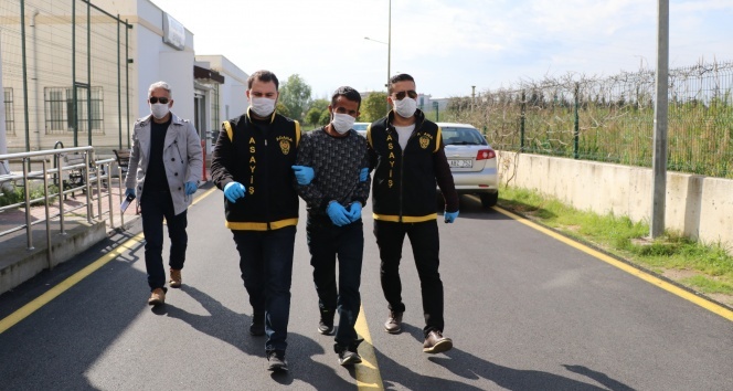 FETÖ bahanesiyle 80 bin lira dolandırdı! 