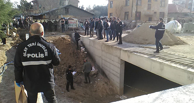 Kayıp çocuk su birikintisinde ...