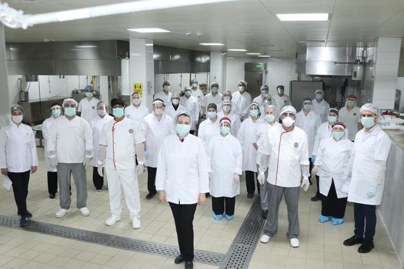 Ege Üniversitesi Hastane mutfağında hijyenden taviz verilmiyor