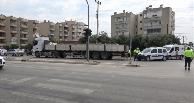 Tırın çarptığı yaya canından oldu!