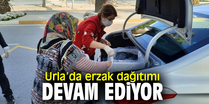 Urla’da erzak dağıtımı sürüyor