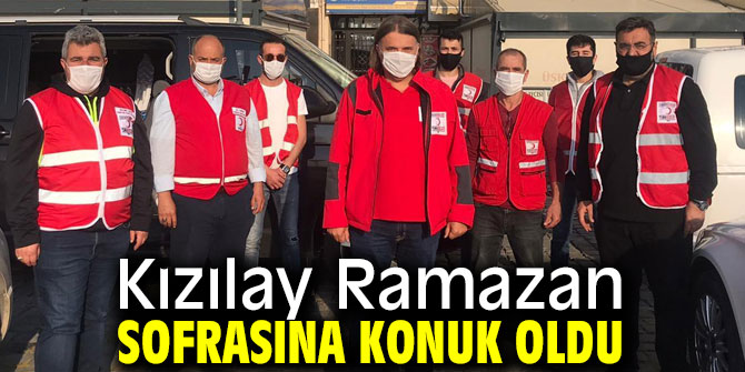 Kızılay Ramazan sofrasına konuk oldu