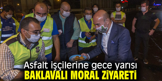 Trafik durdu Büyükşehir yol yaptı