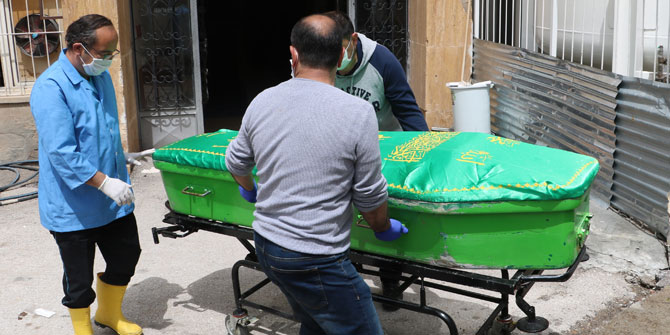 Kolonya içti! Komaya giren kişi öldü