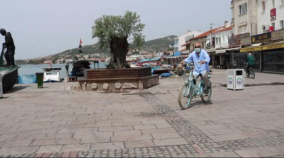 FOÇANIN SICAĞINA DAYANAMADILAR  EVE DÖNDÜLER