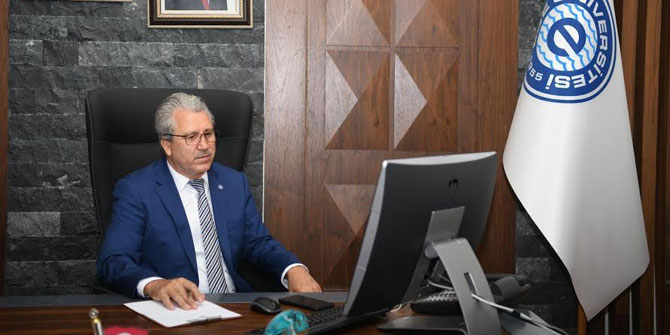 Ege Üniversitesi Online Eğitimde Türkiye’de 8'inci