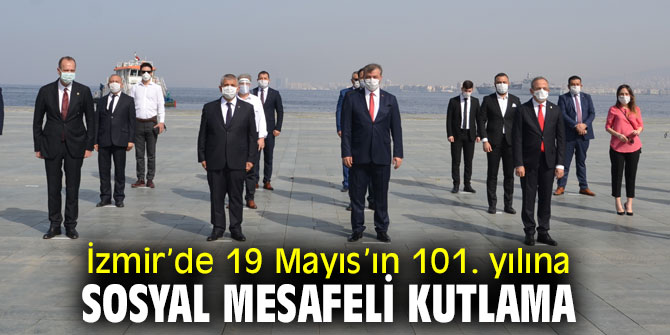 İzmir’de 19 Mayıs kutlandı