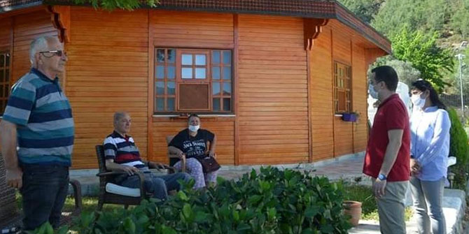 Huzurevi Sakinlerinin Bayramını Kutladı