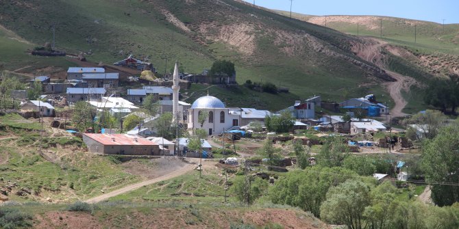 Erzurum’da 5 kişinin öldürüldüğü mahallede giriş-çıkışlar kapatıldı