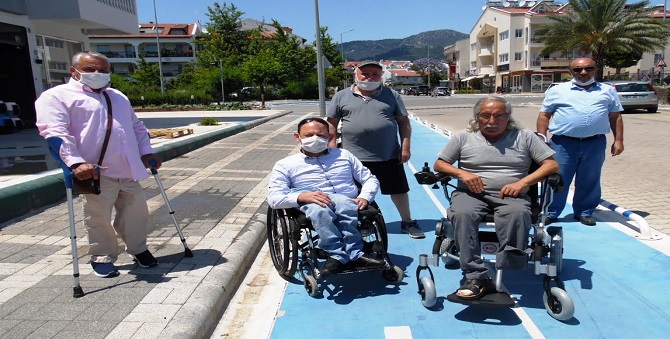 AYVALIK’TAN MARMARİS’E SOSYAL DAYANIŞMA