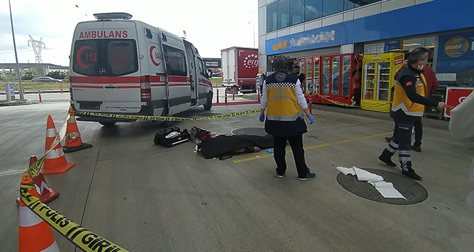 Önce öldürdü! Sonra otomobilini alıp kaçtı