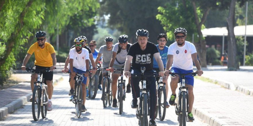 Rektör Budak, “Bisikleti bir kültür haline getirmek istiyoruz” 