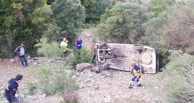 Otomobil şarampole uçtu, 1 ölü 1 yaralı!