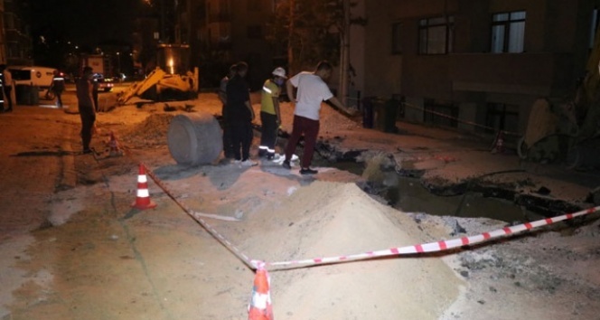 Doğalgaz borusu patladı! Panik yaşandı