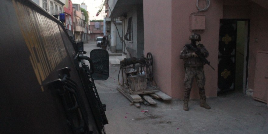 Terör örgütüne operasyonu! 10 gözaltı