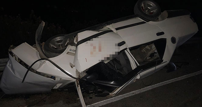 Otomobil takla attı! Yaralı kadını bırakıp kaçtı