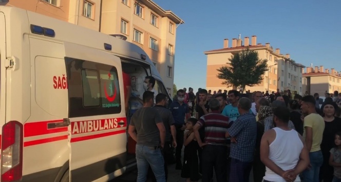 Kavgada silahlar konuştu: 3 yaralı