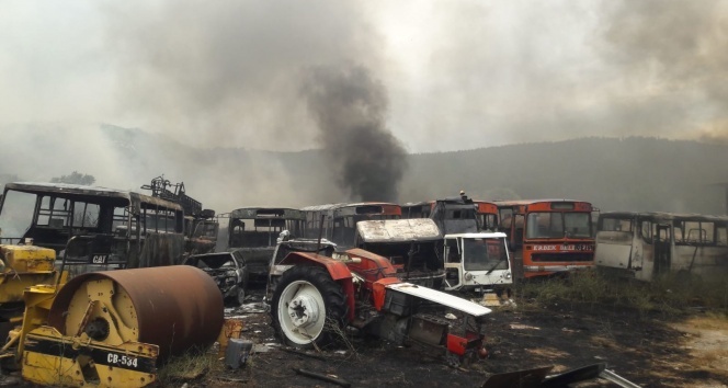 Hurda araçlar yandı!