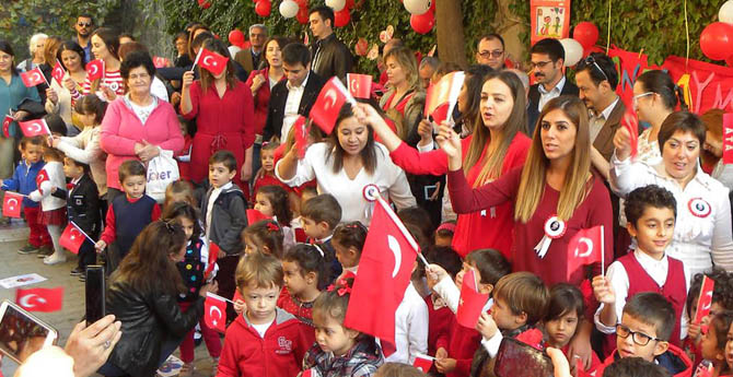 Küçük Şeyler Anaokulu'nda Cumhuriyet Coşkusu
