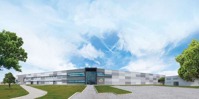 Robotlar tavuk sektörüne de girdi!